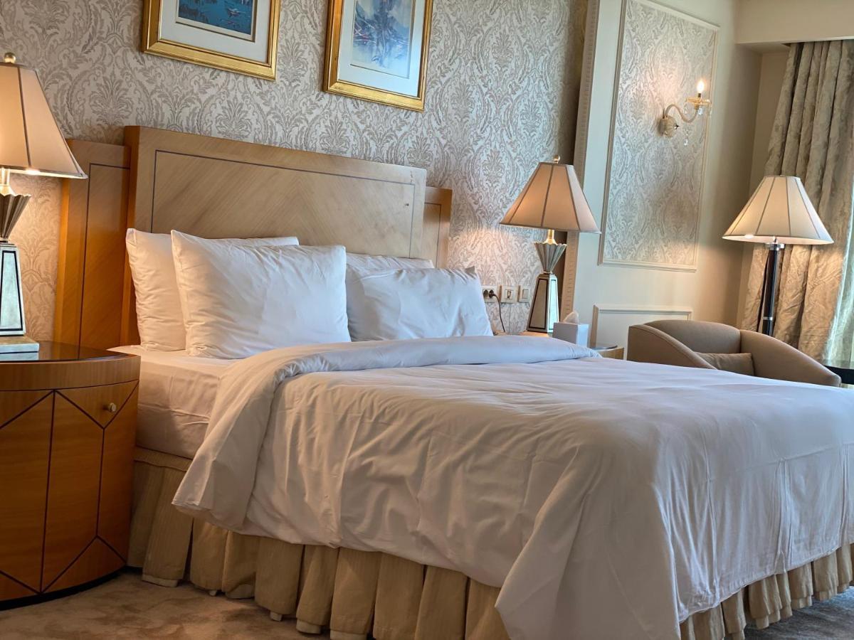 Chez Haytham At Four Seasons Nile Plaza Residential Suite Kairo Exteriör bild