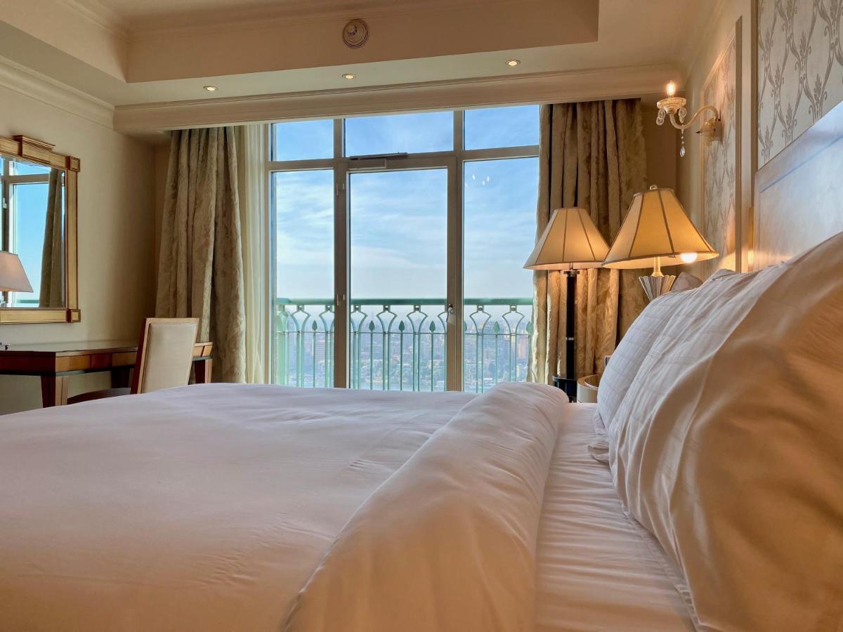 Chez Haytham At Four Seasons Nile Plaza Residential Suite Kairo Exteriör bild
